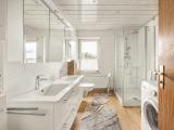 Wohnung 1. OG Badezimmer