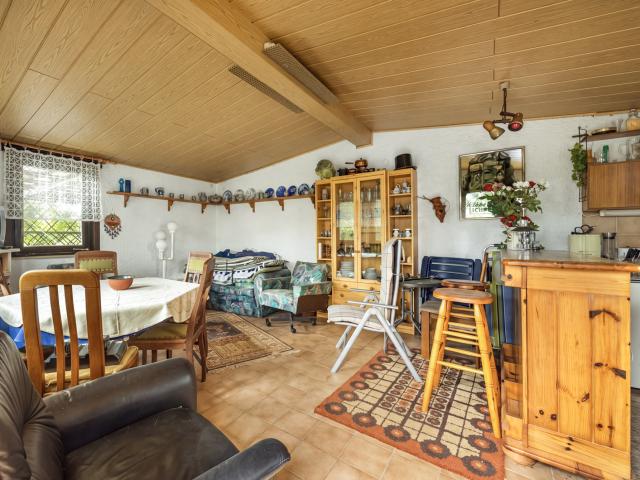 Gartenhaus innen Bild 2