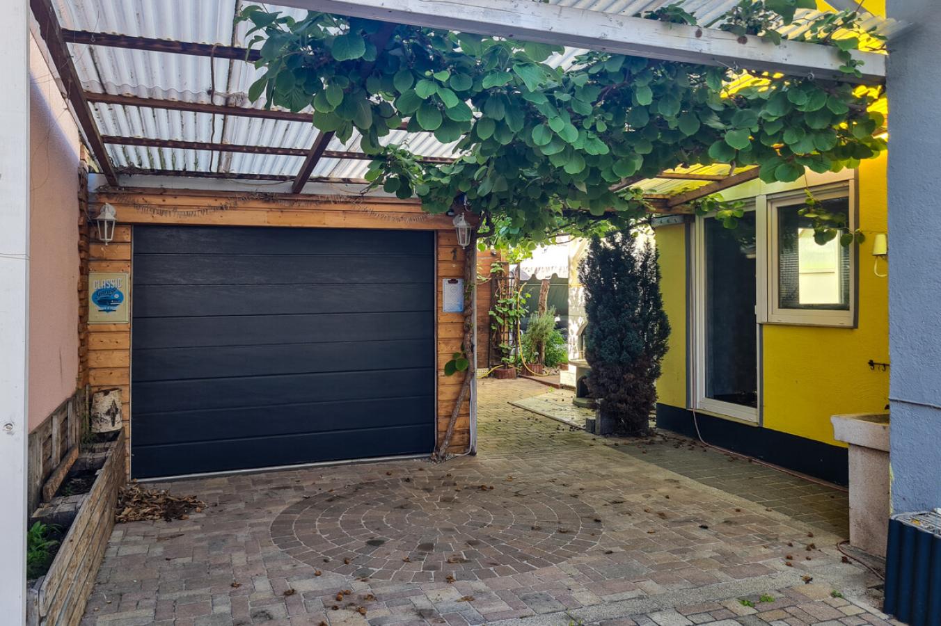 Garageneinfahrt