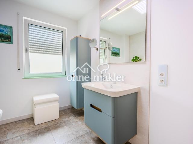 Badezimmer 1. OG