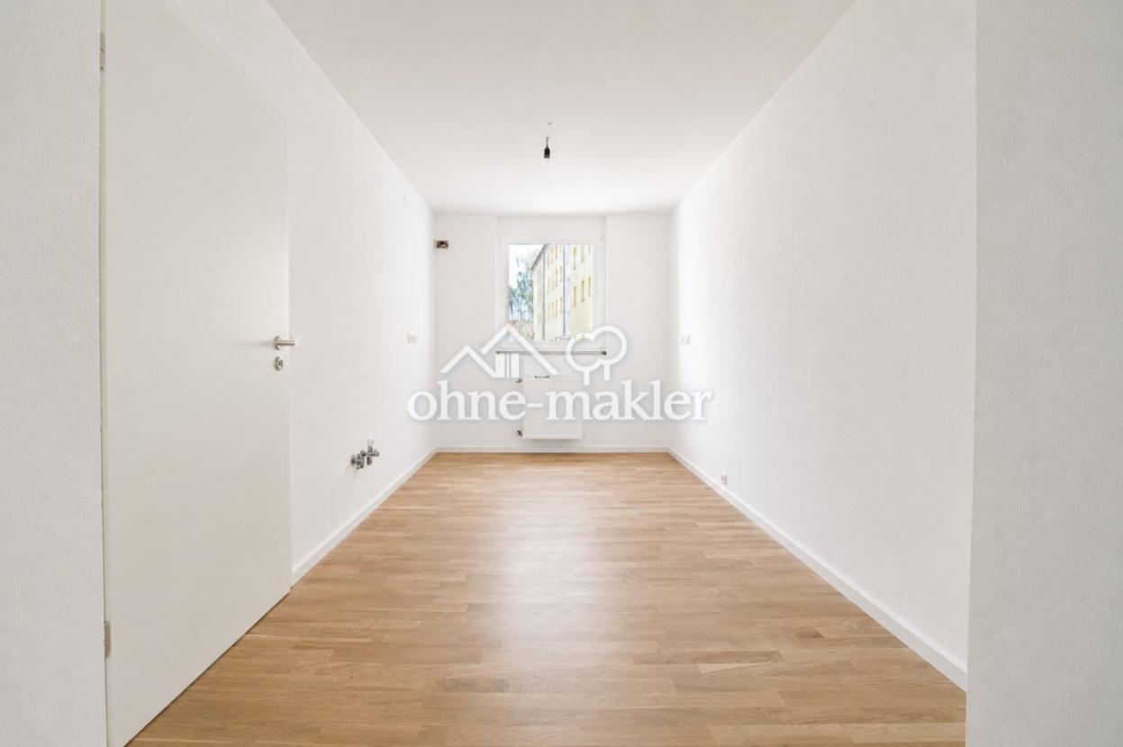 EG Küche leer