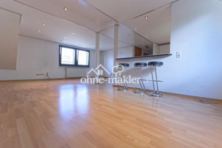 Esszimmer, Küche, Wohnzimmer