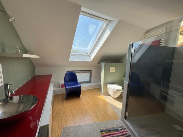 Badezimmer KI bearbeitet