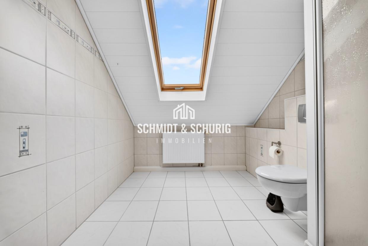Badezimmer Dachgeschoss