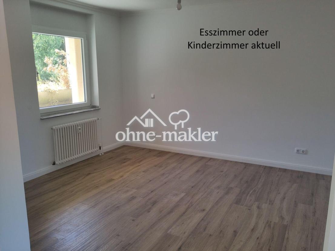 Esszimmer/Kind aktuell