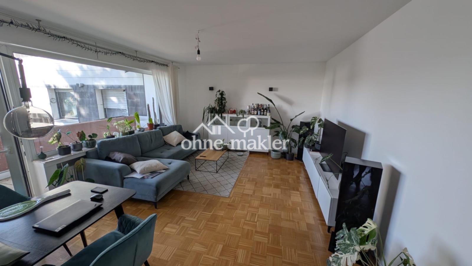 großes Wohnzimmer