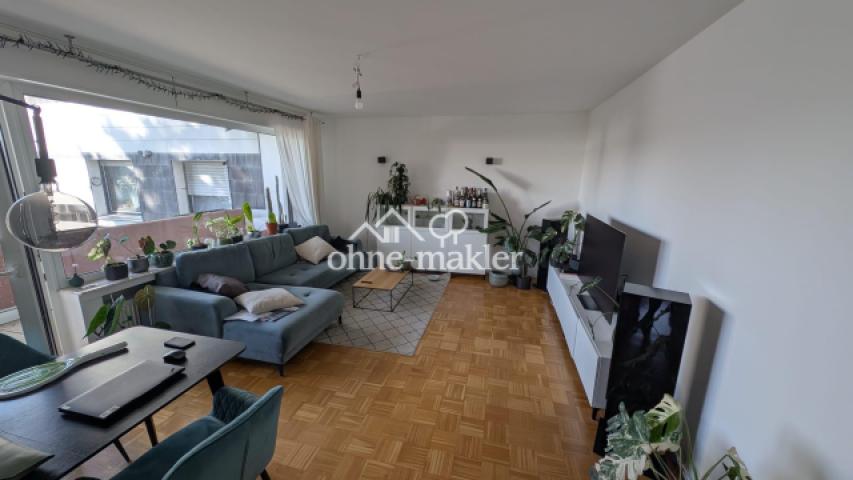 großes Wohnzimmer