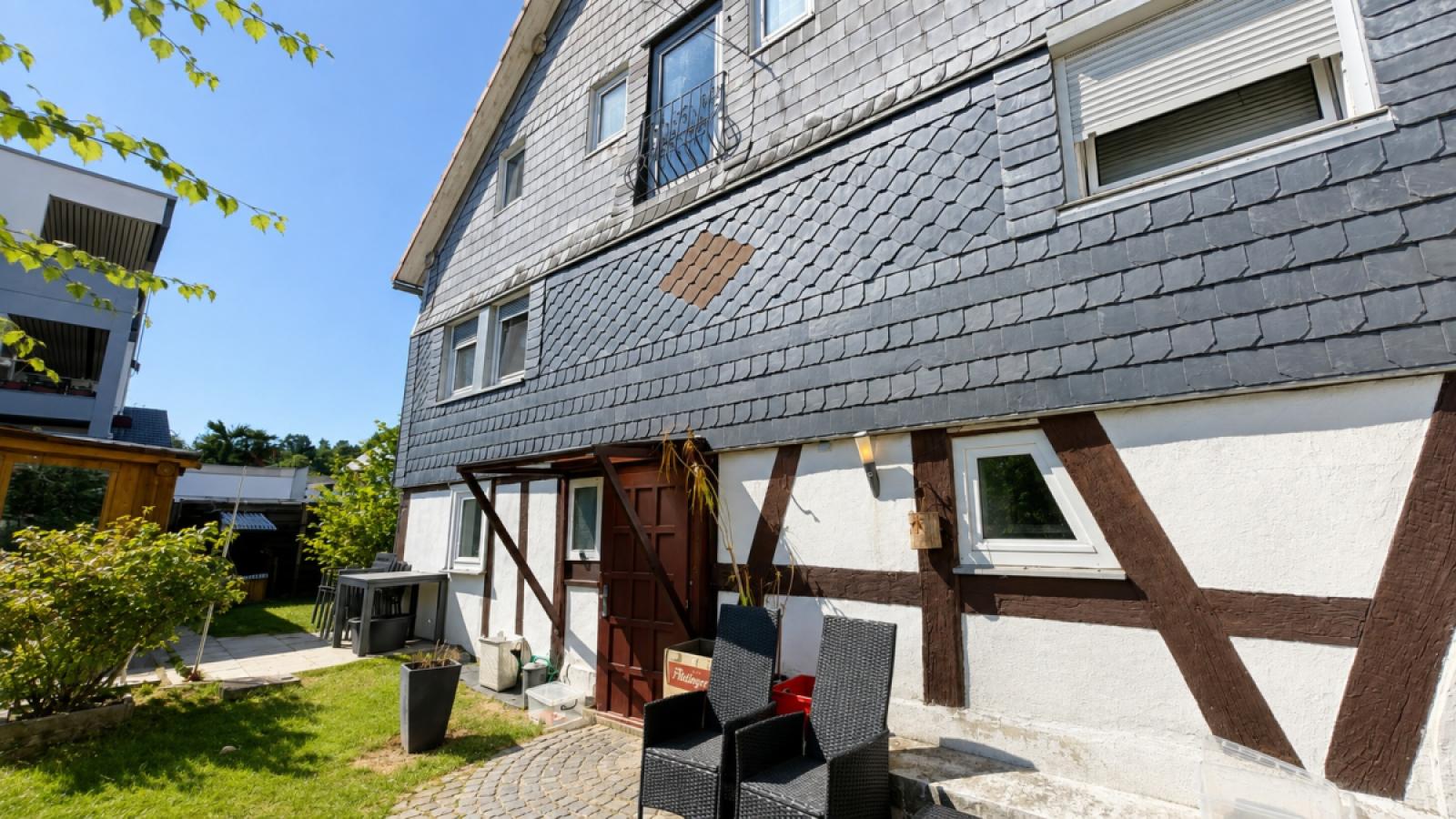 Garten- und Hausansicht