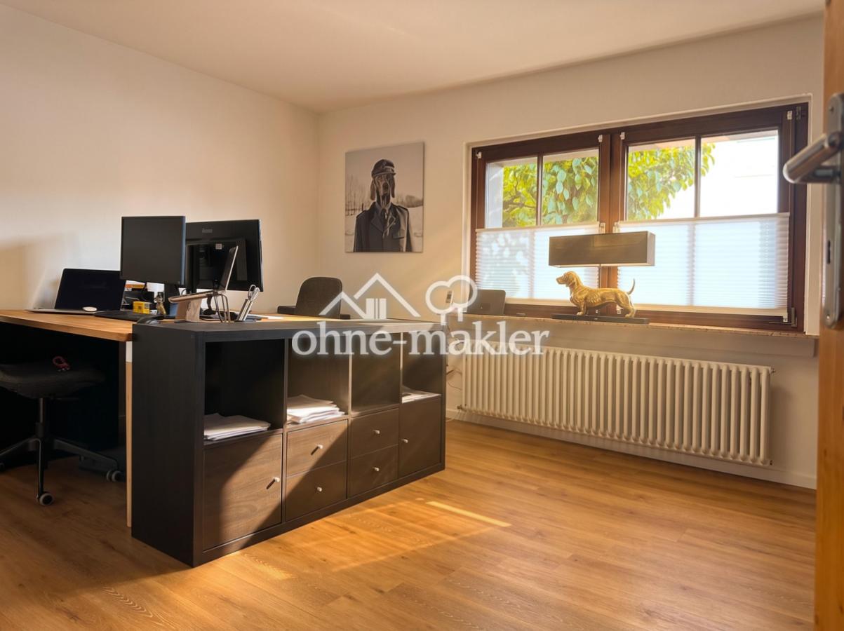 Arbeitszimmer