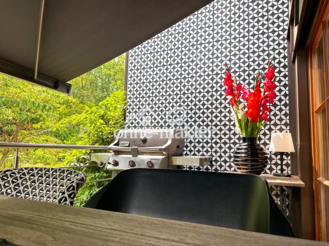 Balkon mit Grillbereich