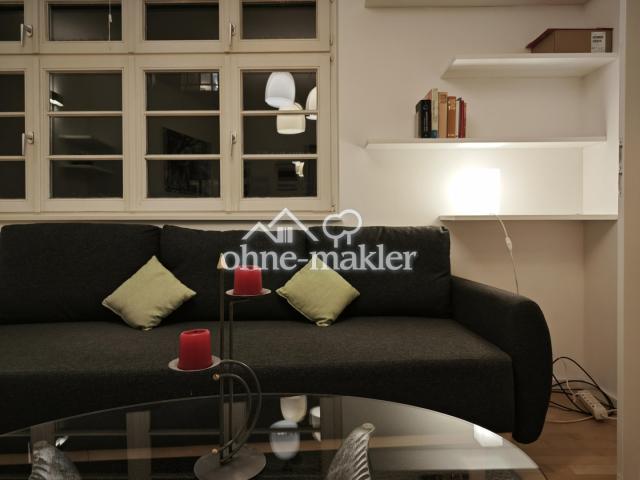 Blick zum Wohnzimmerfenster