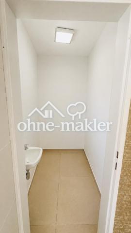 Garderobe Regale mit KI 