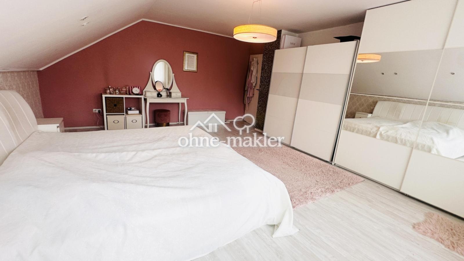 Elternschalfzimmer