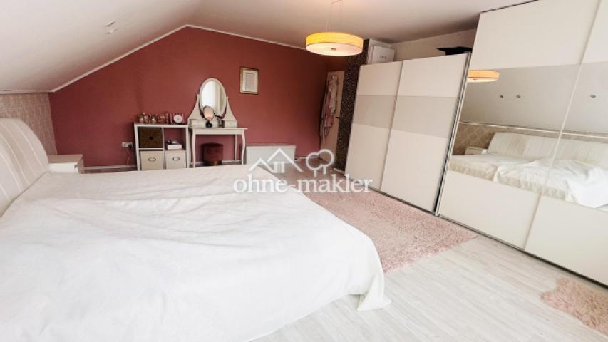 Elternschalfzimmer