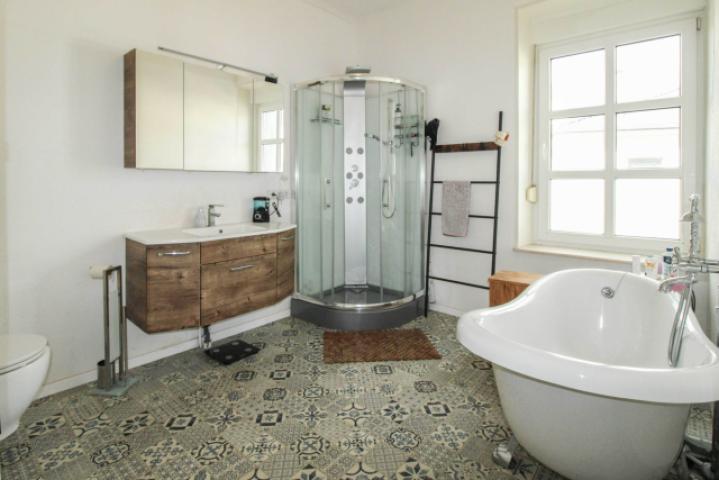 Badezimmer OG