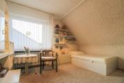 Schlafzimmer (2)