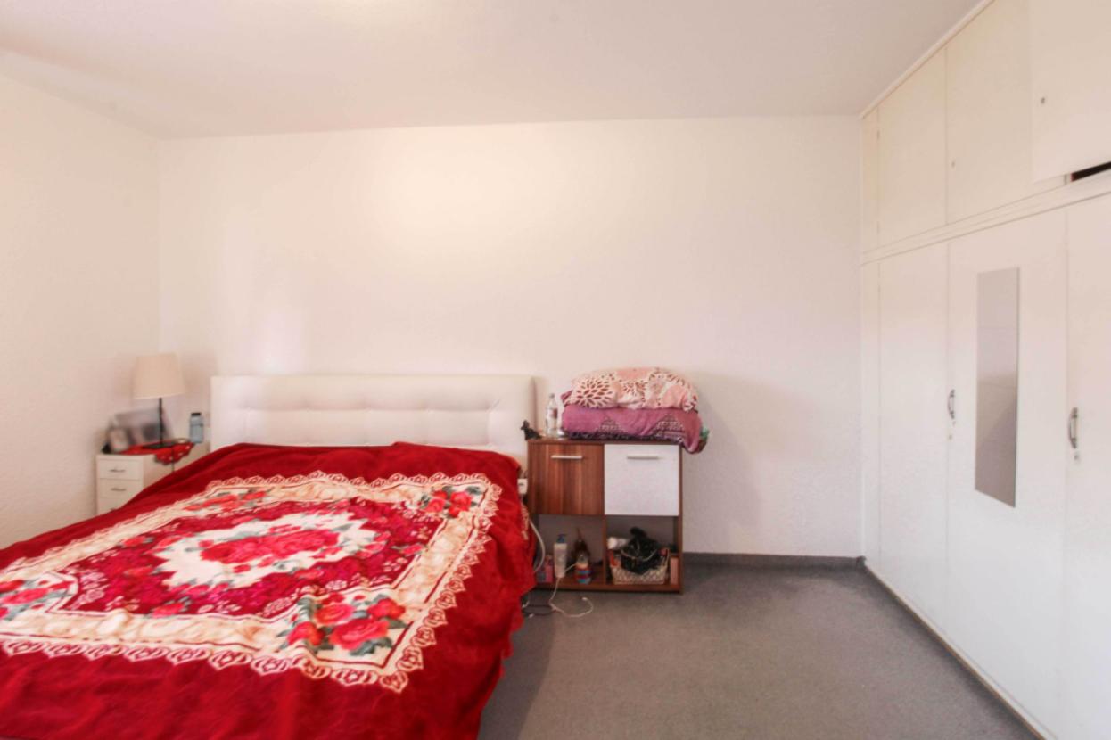 1. Schlafzimmer 1.OG
