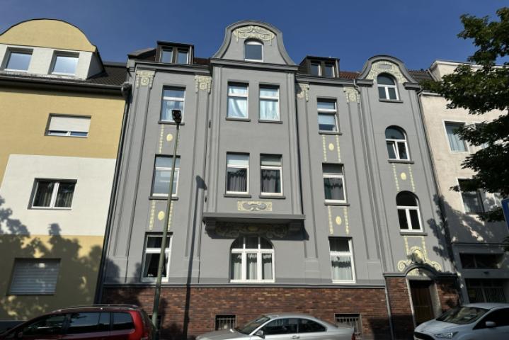 Haus1