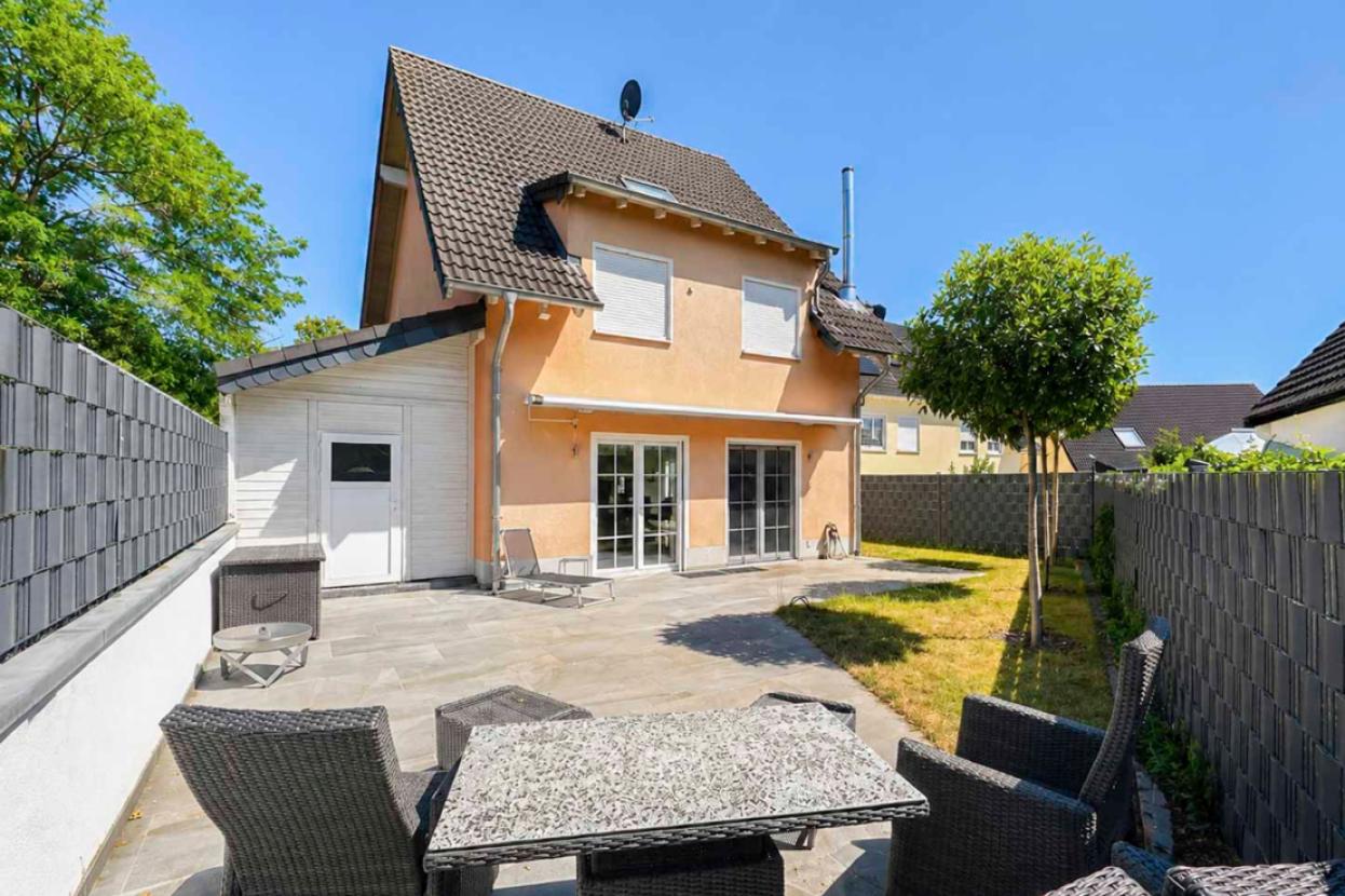Garten-Ansicht-West