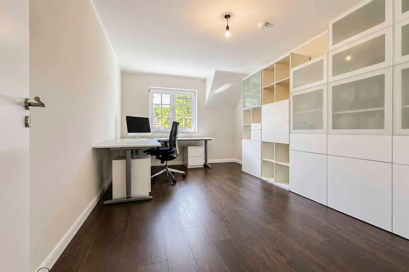 Home-Office
