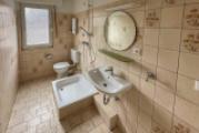 Badezimmer 1