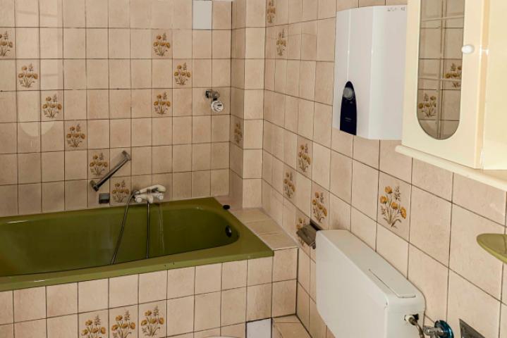 Badezimmer 2