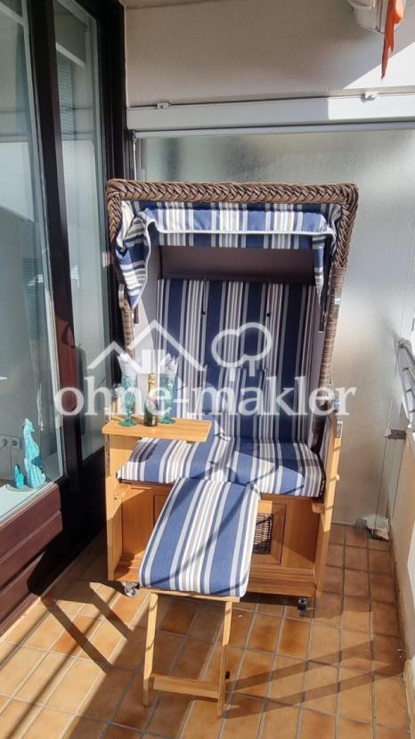 Balkon mit Strandkorb