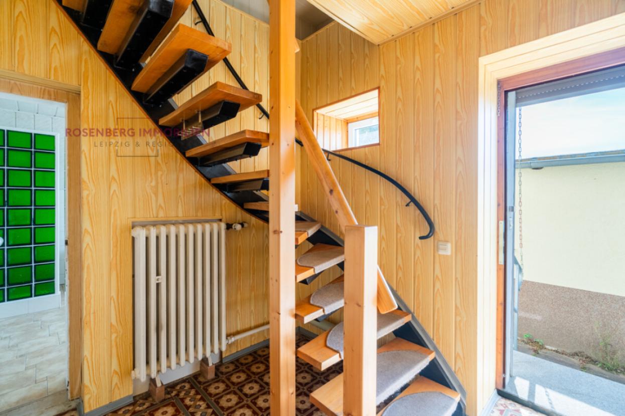 Immobilie in Leisnig zu verkaufen_Treppenhaus