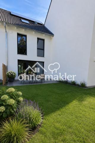 KI generierte Gartenansicht