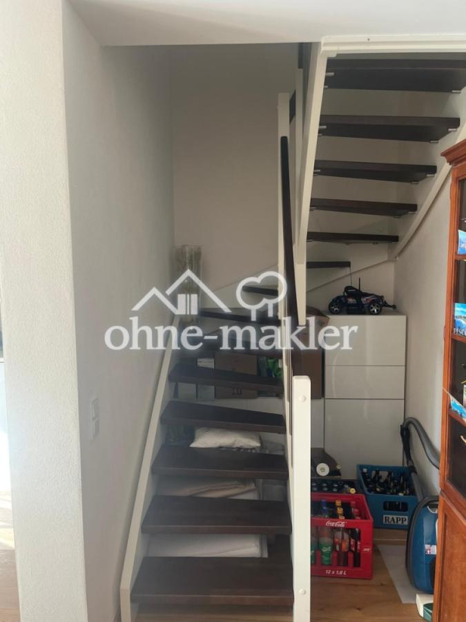 Treppe innen Maisonette
