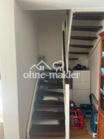 Treppe innen Maisonette