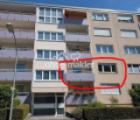Hausfront mit Wohnung