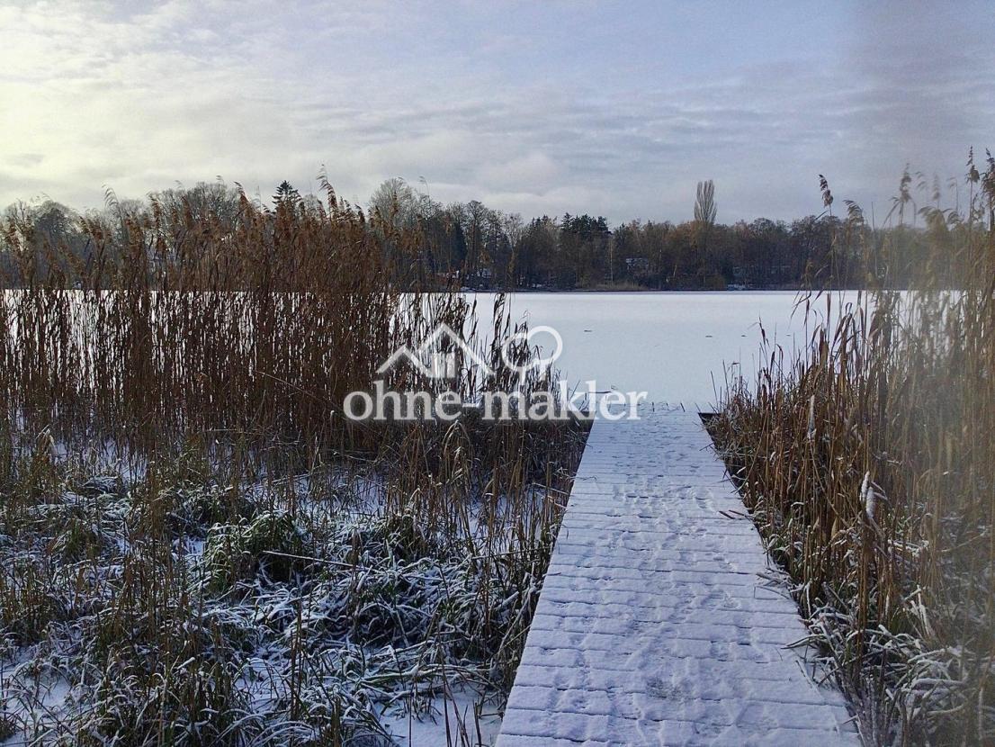 Steg zum See