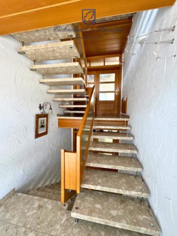 Treppe zum OG