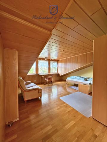 Schlafzimmer 1 DG