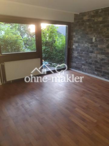 Wohnzimmer Blick zur Terrasse