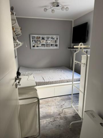 Schlafzimmer 2 UG
