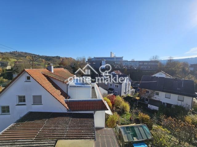 Blick Zimmer DG > Schulzentrum