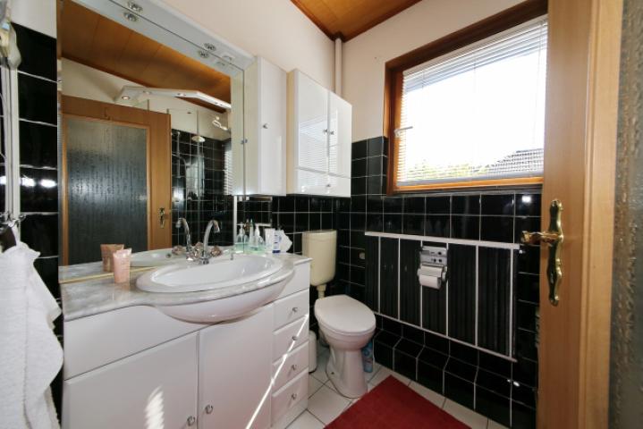 7101 - Gäste WC - 032