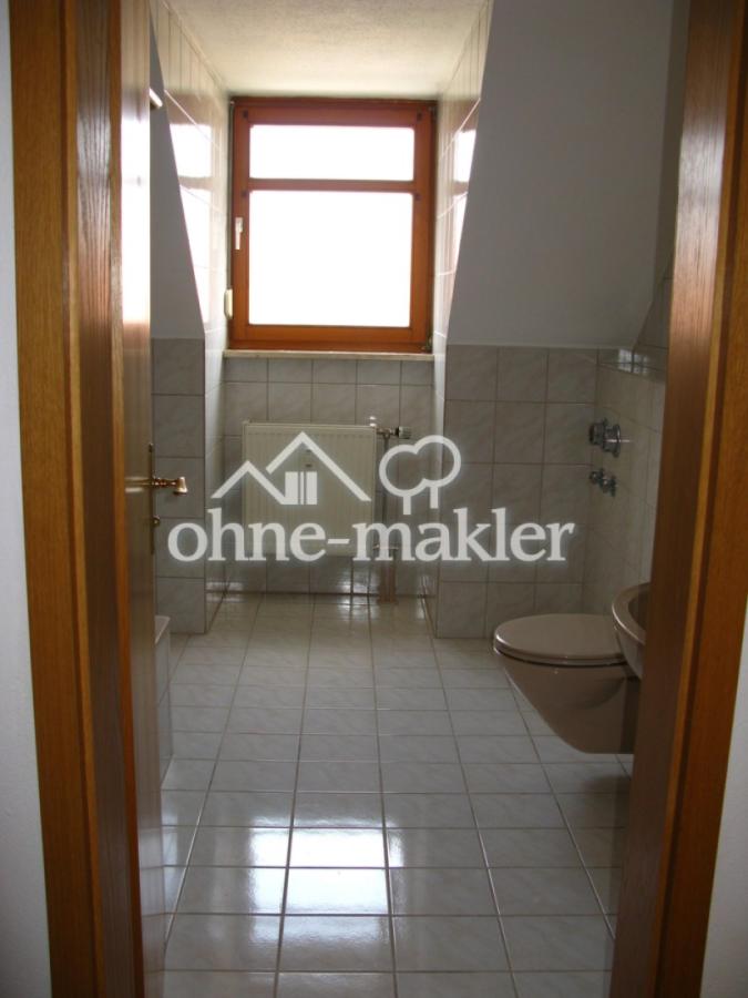 Badezimmer mit Fenster