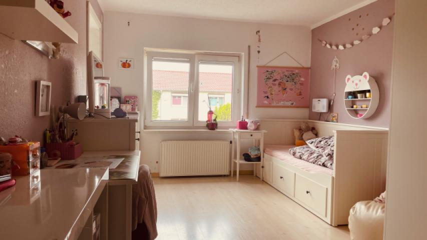 Kinderzimmer 1 OG