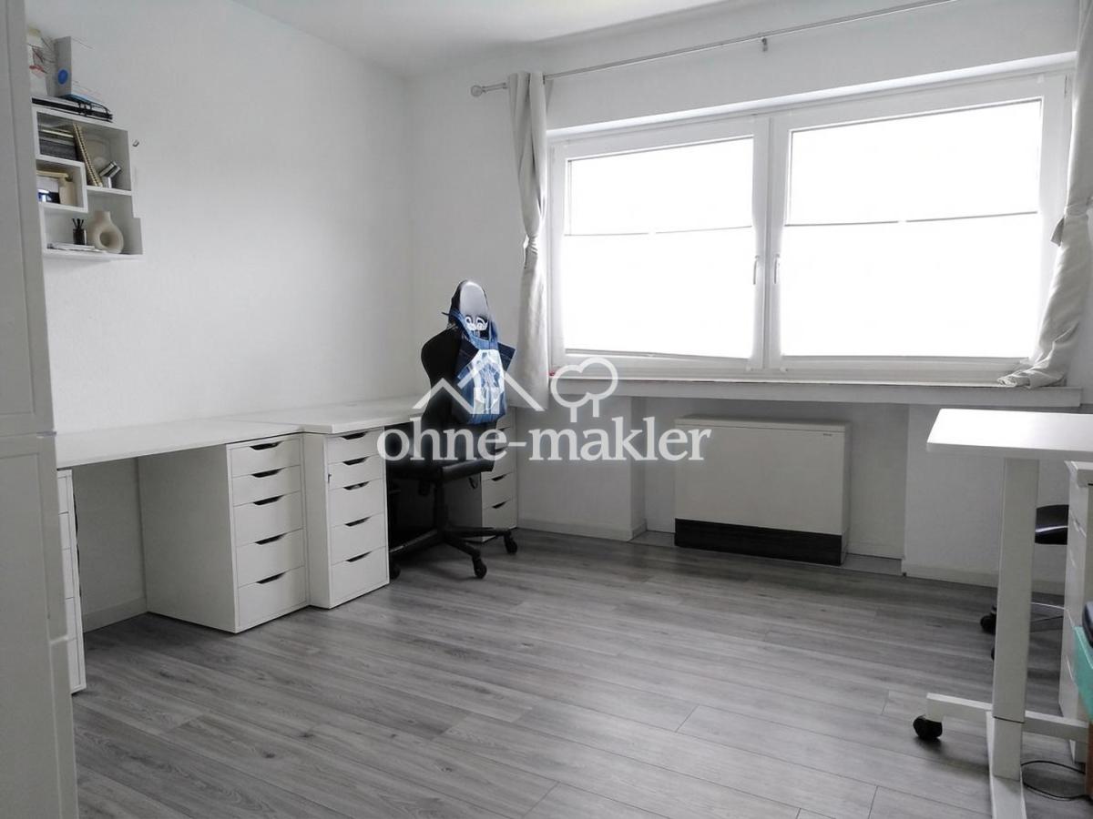 Büro Sanierung AI