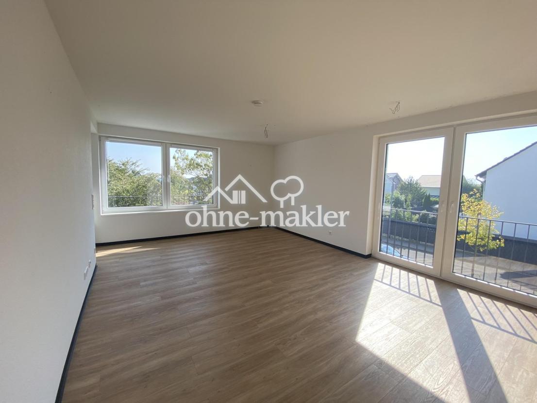 Wohnraum mit offener Küche