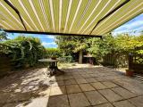Terrasse mit Markise