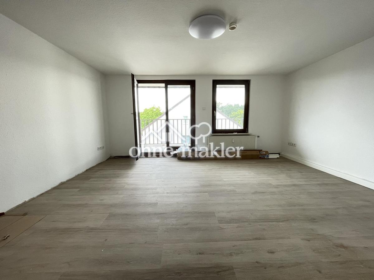Wohn-Schlafzimmer 1
