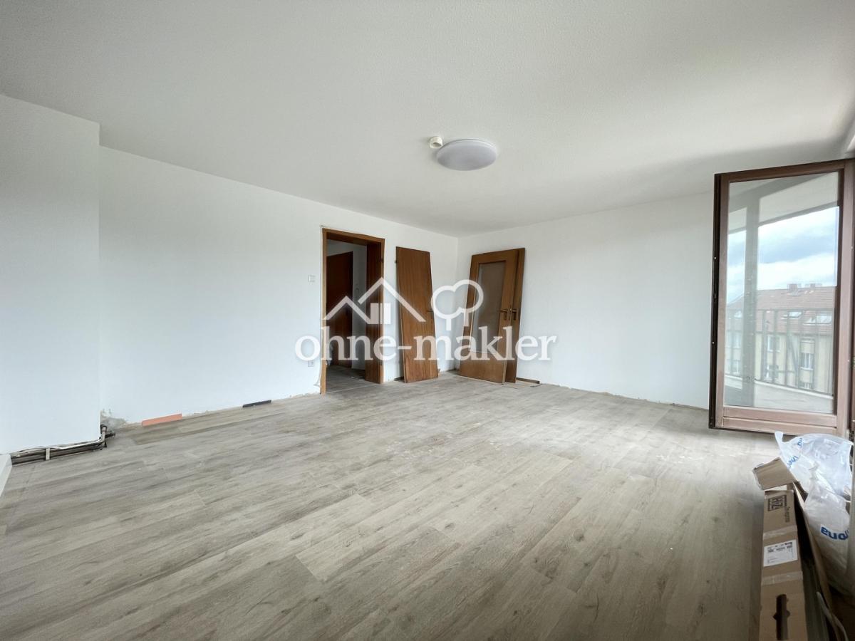 Wohn-Schlafzimmer 3