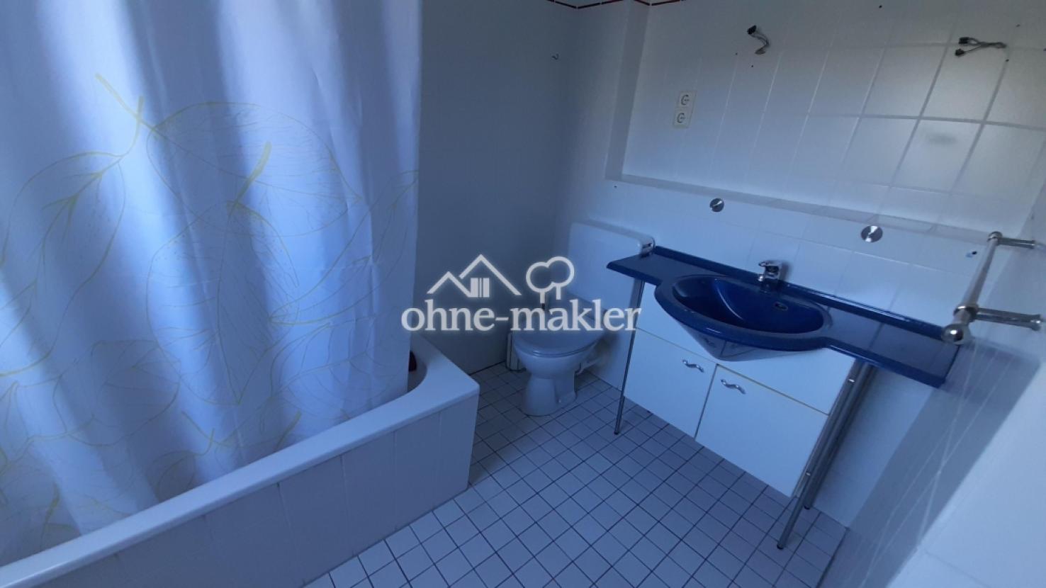 Wannenbad, Dusche + WC