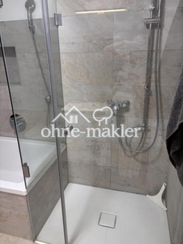 Bad Badewanne+Dusche