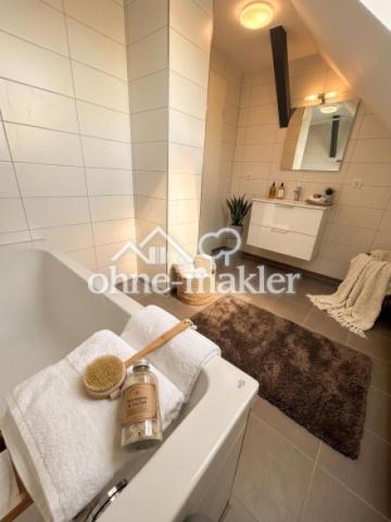 Badezimmer möbliert1