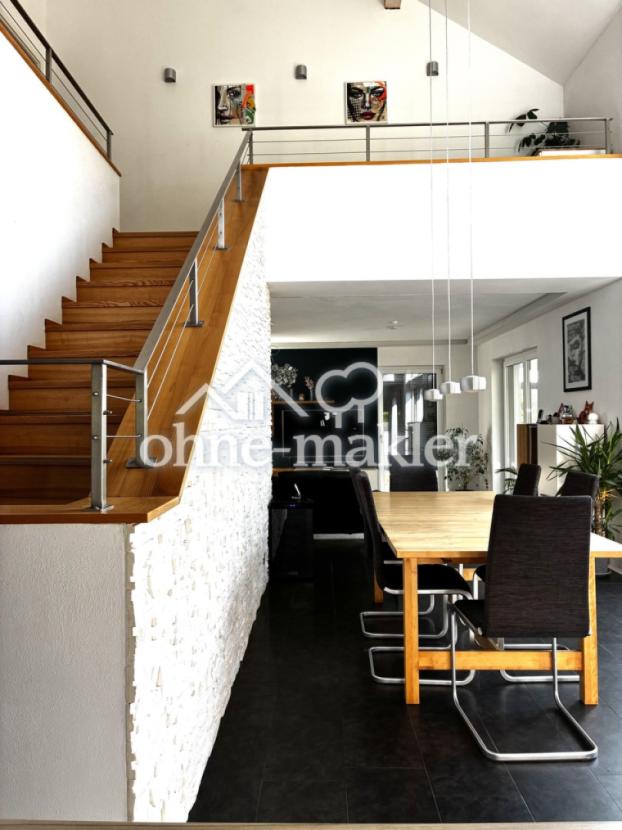 Essbereich / Treppe
